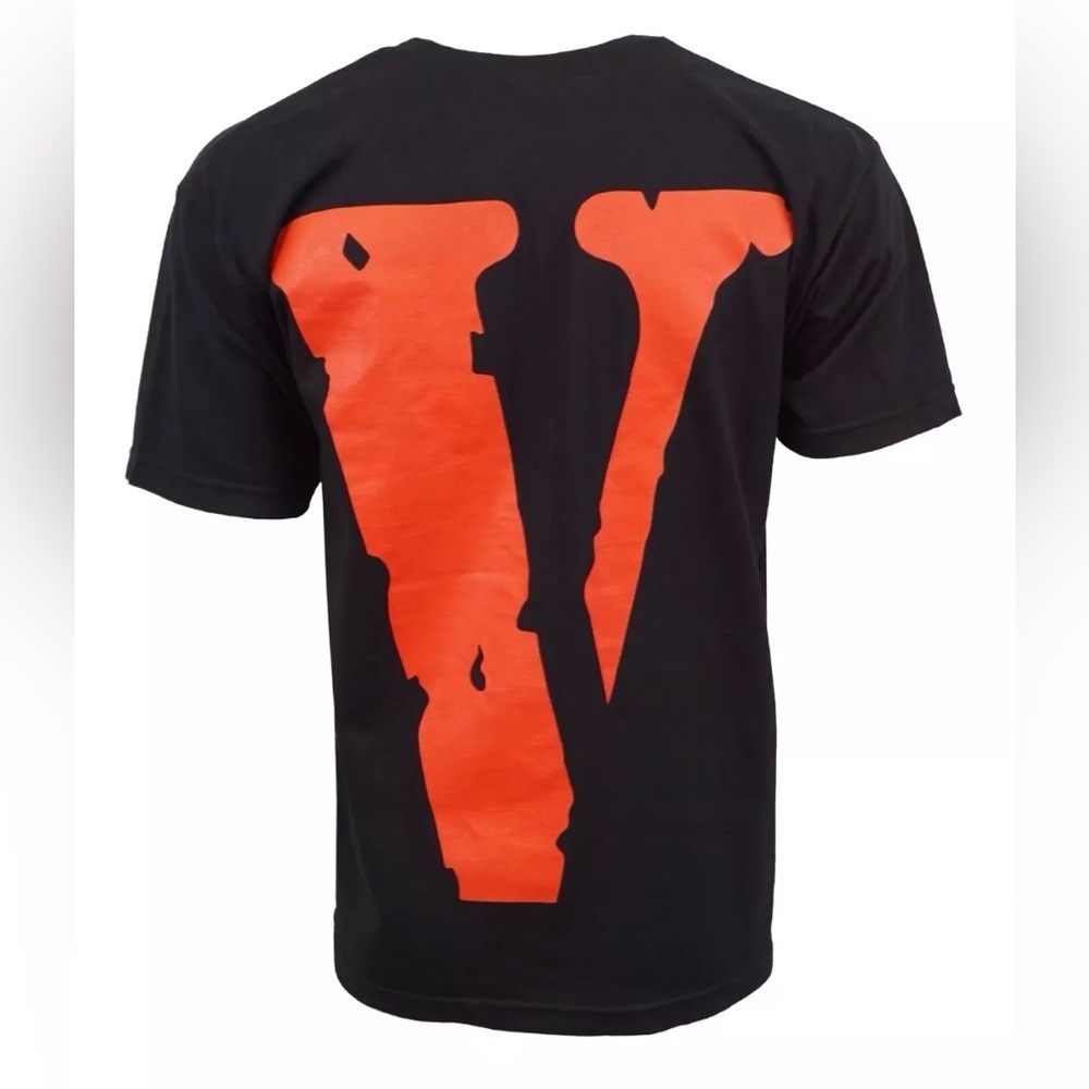 Vlone BAD HABITS Black T-Shirt with Red Graphic Text New - Picture 2 of 6